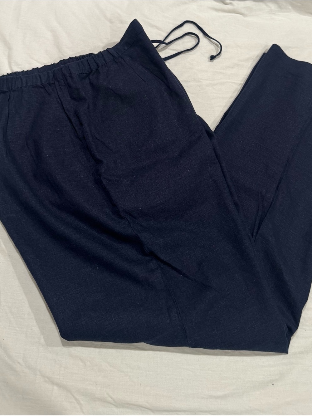 NWOT- SAG HARBOR women Navy blue Elastic-Waist pants .